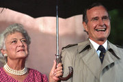 Barbara és George Bush 1989. július 11-én (MTI)