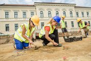 Régészek dolgoznak az egerszegi vár ásatásán (zaol.hu)