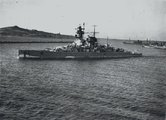 A Graf Spee Montevideo kikötőjében, a Rio de La Plata-i csata után